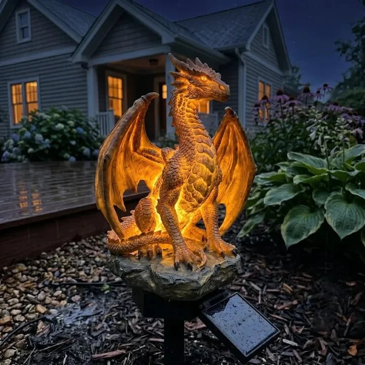 (🎁Last Day 49% OFF)🐉✨Solar Dragon Garden Statue Light – Golden Ember Fantasy Outdoor Decor